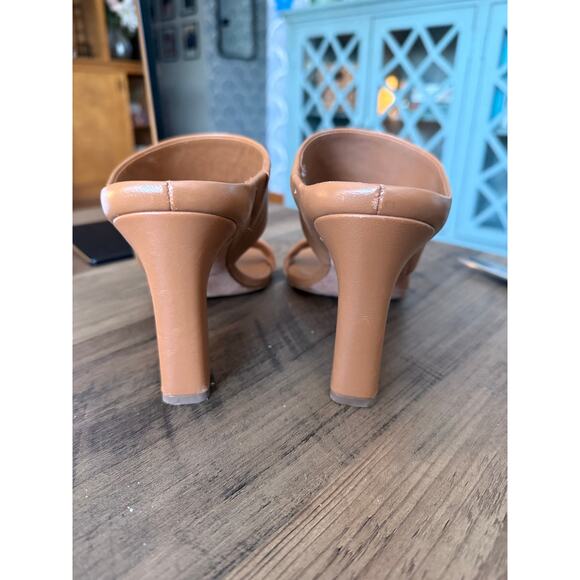 Vince Quinn Leather and Suede Heels - Picture 5 of 7